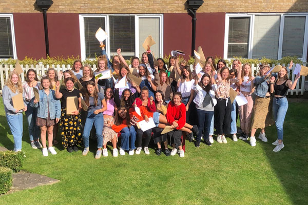 Stamford pupils celebrate GCSE results