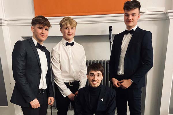 George returns to SES for Sixth Form Charity Dinner