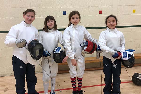 U11 girls fencing team - Stamford Junior School