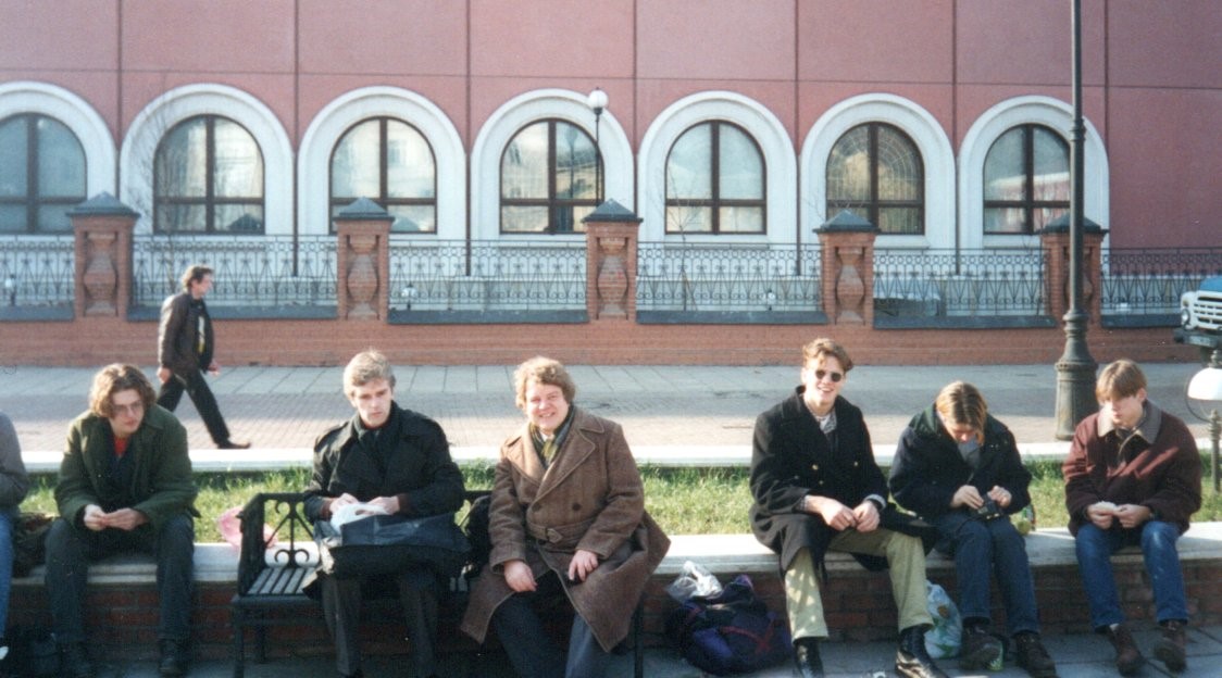SES party outside the Tretyakov Gallery